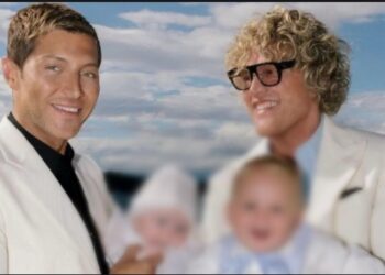 Alldaynews.gr Τι απαντά ο Μητροπολίτης Γλυφάδας για τη βάφτιση των παιδιών του Gay ζευγαριού Ευάγγελου Μπούση και Πίτερ Ντούντα