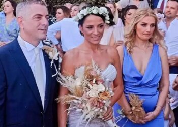 Παντρεύτηκαν η Ευλαμπία Ρέβη κι ο Σωτήρης Σκουλούδης-Δείτε Φωτογραφίες