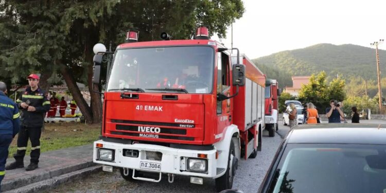 Πτώση αεροσκάφους στην Καβάλα: «Πιθανή η εκκένωση των Αντιφιλίππων» – Τι λέει ο δήμαρχος