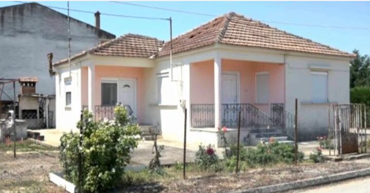 Alldaynews.gr Λάρισα: Συγκλονίζουν οι μαρτυρίες για τον 18χρονο που μαχαίρωσε τον πατέρα του – «Θα σε σφάξω μια μέρα»