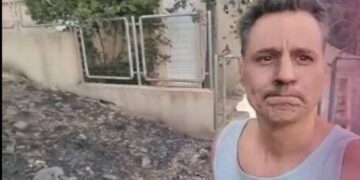 Alldaynews.gr Γρηγόρης Πετράκος: Το βίντεο μέσα στις στάχτες – Κάηκαν τα πάντα γύρω από το σπίτι του (video)