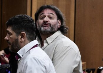 Επεισόδιο Λαγού με Μάγδα Φύσσα: «Θα ξεφτιλίσουμε το δικαστήριό σας» – «Στα λαγούμια σας, τελειώσατε»!