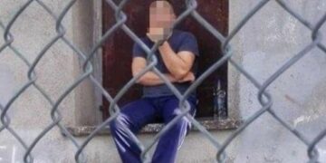 Αυτός είναι ο αστυνομικός που κατηγορείται οτι Βίαζε την μαθήτρια Γυμνασίου[Δείτε Φωτογραφίες]