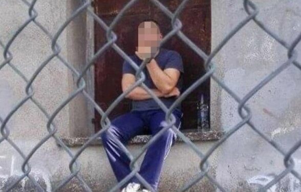 Αυτός είναι ο αστυνομικός που κατηγορείται οτι Βίαζε την μαθήτρια Γυμνασίου[Δείτε Φωτογραφίες]