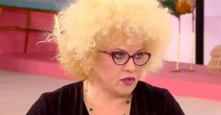 Alldaynews.gr Τζένη Διαγούπη: «Δεν με απασχολεί αν θα με αποκαλέσουν χοντρή στο δρόμο»