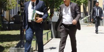 Alldaynews.gr Αδαμαντίδης: «Πήρε τα κλειδιά από το σπίτι και δε με άφηνε να μπω»