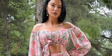 Δήμητρα Αλεξανδράκη: «Μου έβαλαν φωτιά, με πέταξαν από τις σκάλες, φοβόμουν ότι θα με σκοτώσουν»