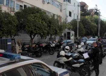 Απίστευτο: Αστυνομικός στο Α.Τ Ρέντη απελευθέρωσε κατά λάθος κρατούμενο