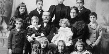 Alldaynews.gr Oι λόγοι που οι άνθρωποι δεν χαμογελούσαν ποτέ στις παλιές φωτογραφίες (φωτο, video)