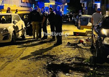 ΠΡΙΝ ΛΙΓΟ – Θεσσαλονίκη: Αιματηρό επεισόδιο στη Δελφών – Γεωργιανοί ξυλοφόρτωσαν πατέρα και γιο (φωτο, video)