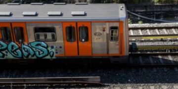 Alldaynews.gr ΗΣΑΠ-Τώρα: Άτομο έπεσε στις γραμμές στα Άνω Πατήσια – Σταμάτησαν δρομολόγια