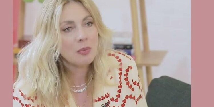 Ενοχλημένη η Καρύδη: «Το θεωρώ απαράδεκτο – Πώς το ρωτάς αυτό το πράγμα;»