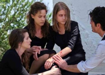 Απίστευτο! Στις Άγριες Μέλισσες δεν υπήρχε χωριό-Πως έγιναν τα γυρίσματα[video]