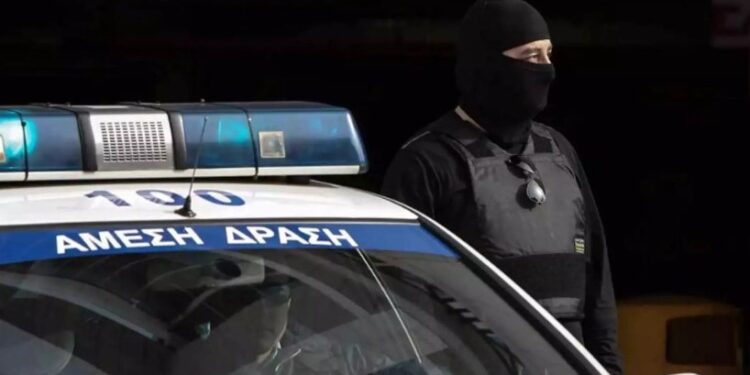 Μύκονος-Ναρκωτικά: Συνελήφθη γνωστή influencer κόρη πολιτικού[Φωτογραφίες]