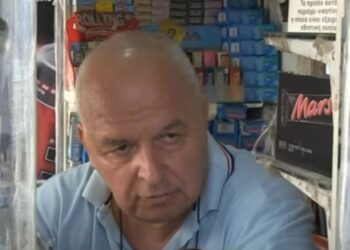 Viral ο περιπτεράς – οικονομολόγος: Η πρόταση του αιώνα για την ακρίβεια – «Να γίνουν οι μήνες 24 και από 15 μέρες» (video)