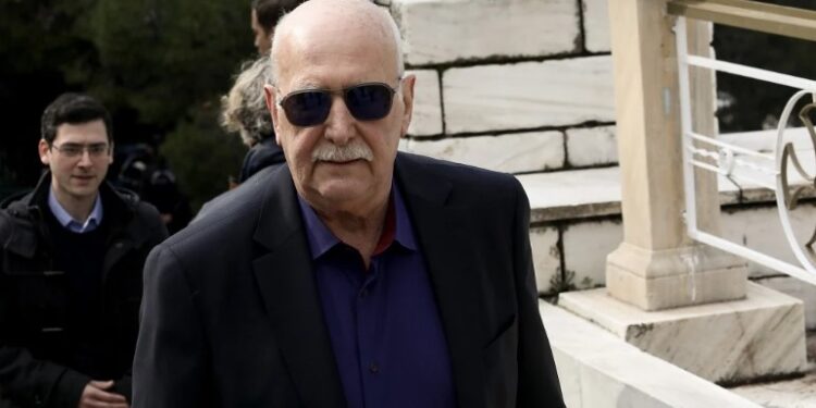 Alldaynews.gr Τραγικές στιγμές έζησε ο Γιώργος Παπαδάκης-Πως σώθηκε το σπίτι του