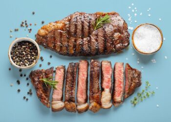 9 σημάδια ότι ο οργανισμός σου δεν χωνεύει σωστά το κρέας