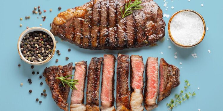 Alldaynews.gr 9 σημάδια ότι ο οργανισμός σου δεν χωνεύει σωστά το κρέας