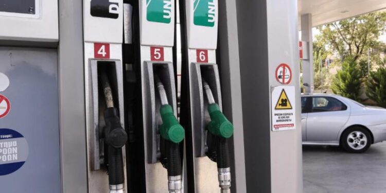 Alldaynews.gr Fuel Pass 2: Ανοίγει αύριο η πλατφόρμα – Ποσά, Αίτηση και Δικαιούχοι