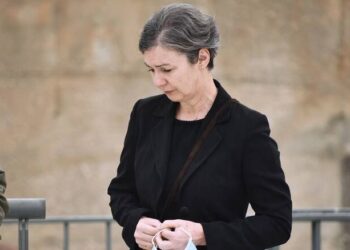 Μητέρα Ζακ Κωστόπουλου για αποφυλάκιση μεσίτη: «Απόφαση ποτισμένη με αίμα, μας φτύνουν στο πρόσωπο» (video)