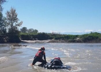 Επανέφεραν στη ζωή τη 48χρονη που βούτηξε στον Πηνειό – Είχε φτάσει χωρίς σφυγμό στο νοσοκομείο