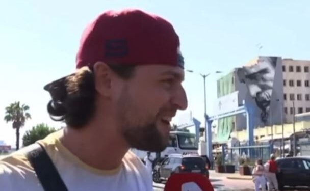 Alldaynews.gr «Πίναμε σαν σαύρες ιδρωμένοι, ο κοροναϊός ήταν το λιγότερο» – Απίθανες δηλώσεις νεαρού που γύρισε από νησί