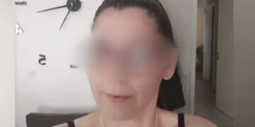 Επίθεση με οξύ στη Μεσσήνη: «Έχει κάνει ζημιά στο δεξί μάτι» – Τι λέει η 49χρονη που δίνει μάχη για την όρασή της[video]