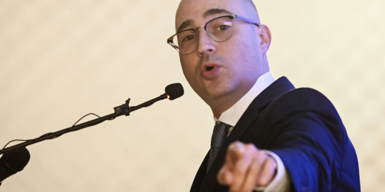 Alldaynews.gr Διαγράφηκε ο Κωνσταντίνος Μπογδάνος με εντολή Τζήμερου και Κρανιδιώτη λόγω…