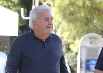 Άλλος άνθρωπος o Πασχάλης Τερζής – Στο σπίτι του στη Θεσσαλονίκη