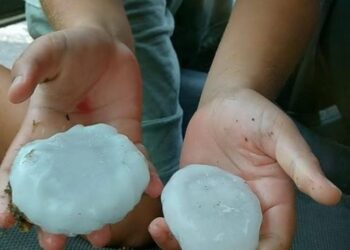 Νέα Τραγωδία: Νεκρό μωρό 20 μηνών από χαλάζι διαμέτρου 10 εκατοστών