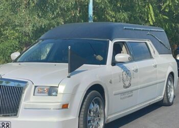 Θρήνος στη Λάρισα: Έφτασε η σορός της άτυχης Θάλειας[video]