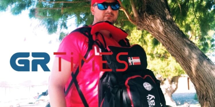 Alldaynews.gr Χαλκιδική: Ναυαγοσώστης σώζει 2 λουόμενες μέσα σε 6 μέρες και γίνεται «ήρωας» της περιοχής