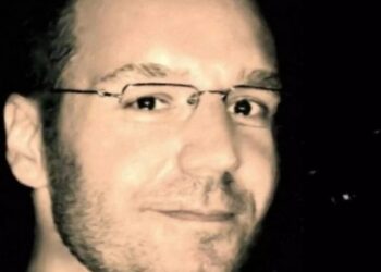 Ανείπωτη Τραγωδία: Νεκρός ο 45χρονος ψυχίατρος Σπύρος Ροδιτάκης – Το ανοιχτό air condition οδήγησε στη μακάβρια αποκάλυψη