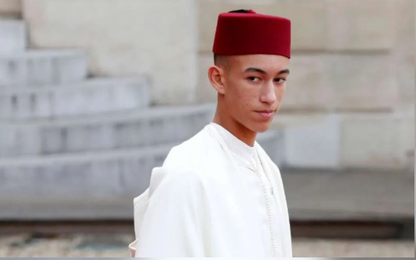 Ρεσιτάλ προκλητικότητας από 18χρονο πρίγκιπα Μαρόκου: Καίει 500ευρα στην Μύκονο για το κέφι του[photos]