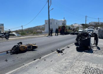 Τραγωδία στη Σαντορίνη: Έστριψε να φωτογραφήσει την καλντέρα και σκότωσε ένα 34χρονο(Φωτογραφίες)