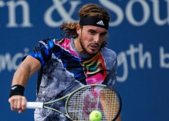 Τσιτσιπάς: Νίκησε τον Μεντβέντεφ (No 1) και προκρίθηκε στον τελικό του Σινσινάτι! (vids)