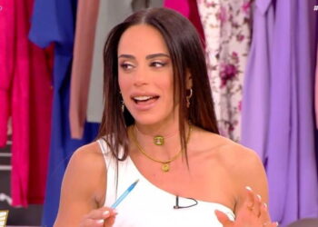 Ξέσπασε η Μαρία Αντωνά: «Ξέρουμε αλλά δεν μιλάμε από επιλογή»