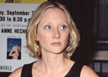 Αν Χες: Εγκεφαλικά νεκρή η ηθοποιός – Θα διακόψουν τη μηχανική υποστήριξη