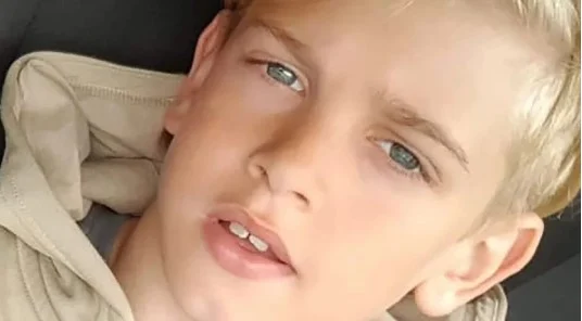 Απαpηγόpητοι οι γονείς 12χρονου αγοριού που βρίσκεται σε κώμα – Οι γιατροί θέλουν να κλείσουν τα μηχανήματα