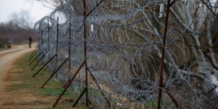 ΚΥΣΕΑ: Επέκταση του φράχτη στον Έβρο και αναβάθμιση των συστημάτων επιτήρησης