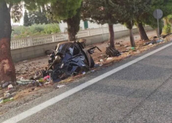 Τροχαίο στο Γαλαξίδι: Τα δύο νέα παιδιά σκοτώθηκαν μόλις 70 μέτρα από το σπίτι του αγοριού!