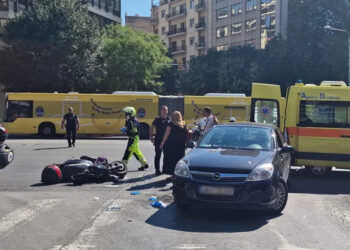 Θεσσαλονίκη: Νεκρός ο δικυκλιστής που έπαθε ανακοπή και συγκρούστηκε με αυτοκίνητο (φωτο, video)