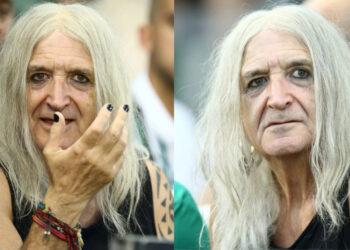 Alldaynews.gr «Είσαι είδωλο, κουκλί»: Αποθέωσαν τον Νίκο Καρβέλα για το στιλ του στη χθεσινή του εμφάνιση