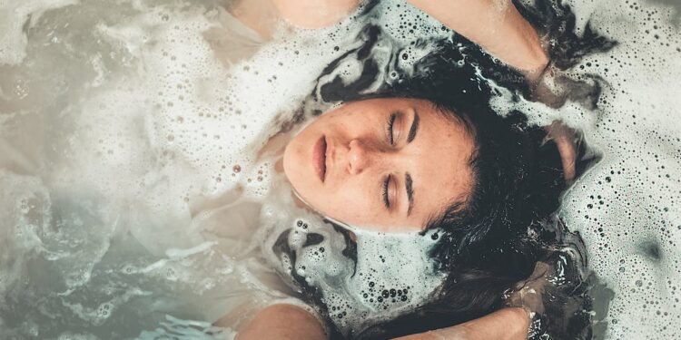 Alldaynews.gr Τρία πράγματα που καμιά γυναίκα δεν πρέπει να κάνει μετά το σεξ