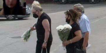 Alldaynews.gr Έγκλημα στο Περιστέρι: Ανείπωτη θλίψη και οργή στην κηδεία της 17χρονης Νικολέτας