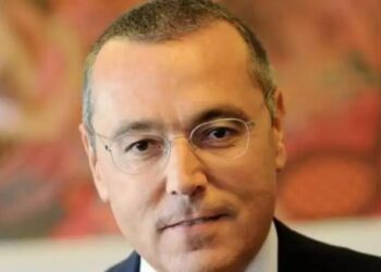 Αιμίλιος Λιάτσος: Έσβησε τα κεράκια μαζί με τα εγγόνια του