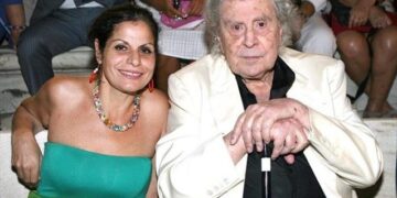 Alldaynews.gr Μαργαρίτα Θεοδωράκη: Η πικρία της για τη διαθήκη του πατέρα της – «Για εμένα είναι προσβλητικό»