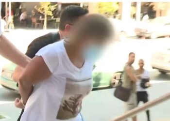 Θεσσαλονίκη: «Τους έπιανα συχνά στο κρεβάτι» λέει η 25χρονη – Είχαν πιαστεί στα χέρια