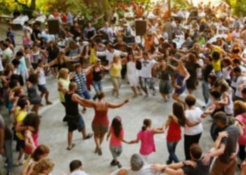 Θεόδωρος Βασιλακόπουλος για πανηγύρια: «Οι ηλικιωμένοι και οι ευπαθείς ομάδες να χαίρονται καθιστοί»