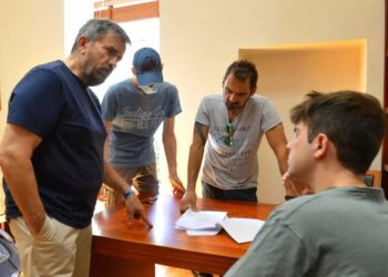 Ένας άλλος Σπύρος Παπαδόπουλος! Πρωταγωνιστής σε Ανατρεπτική Αστυνομική σειρά[Φωτογραφίες]